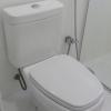 Instalação de vaso sanitário e Ducha higiênica. 