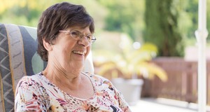 Quanto ganha um cuidador de idosos a domicílio?