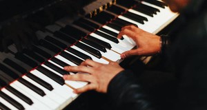 Quanto custam as aulas de piano?