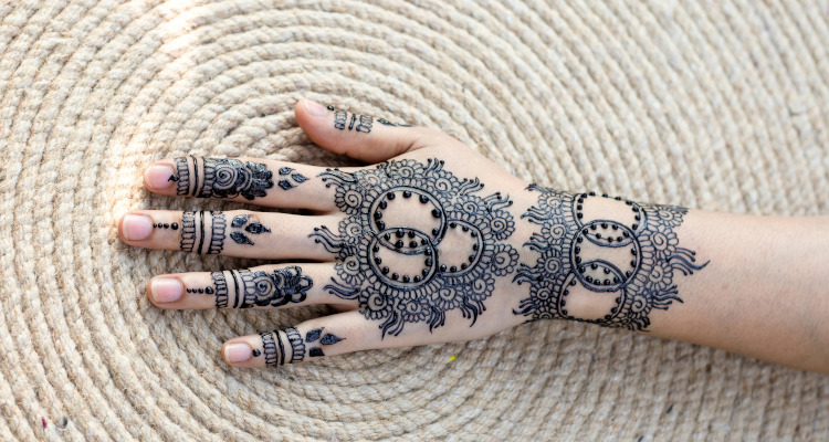Henna Rielimo Quanto custa fazer uma tatuagem de henna?