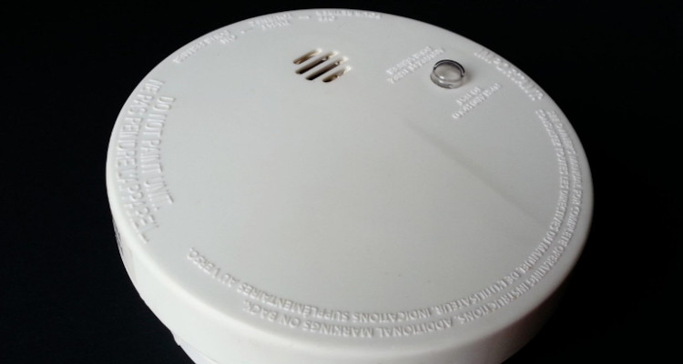 Quanto custa para instalar detectores de fumaça?