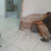Conserto em paredes com umidades