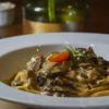 Fetuccine ao molho de shitake e funghi