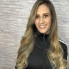 Cabeleleira Especialista Em Loiro E Mega Hair
