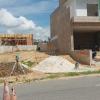 Locação de obra para implantação precisa de fundações e elementos estruturais conforme projeto arquitetônico e estrutural.