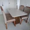 Mesa c/ cadeiras