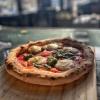 Pizza Napolitana marguerita ao pesto