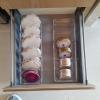 Descanso de copos com produto organizador em acrílico - Sala de jantar