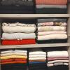 Organização e categorização de roupas feminina