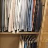Organização e categorização de roupas masculinas