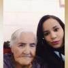 Eu e dona gestrudes em nosso momento esdpecial aqui já periodo noturno após todas as atividades diarias e cuidados .