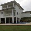 casa em condominio parte fundos!