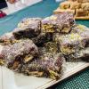 Palha italiana de cacau em pó com licor e raspas de laranja