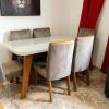 Mesa de jantar com 6 cadeiras