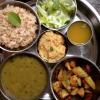 Thali - Um prato indiano completo como nosso PF 