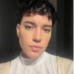 Artista Minerva Dias