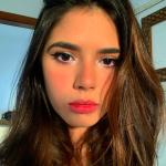 Giovanna Antunes Giovanna Antunes