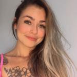 Giovana Teixeira Giovana Teixeira
