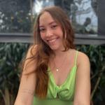 Riana Riana