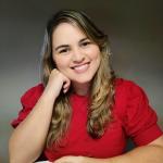 Caroline Antunes Caroline Antunes