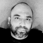 Raphael De Oliveira Raphael De Oliveira