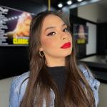 Larissa Carvalho Larissa Carvalho