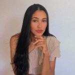 Amanda Flores Amanda Flores