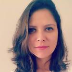 Camila Guedes Tradutora Camila Guedes Tradutora