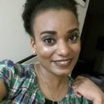 Edlaine Oliveira Edlaine Oliveira
