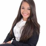 Raphaela Moura Raphaela Moura